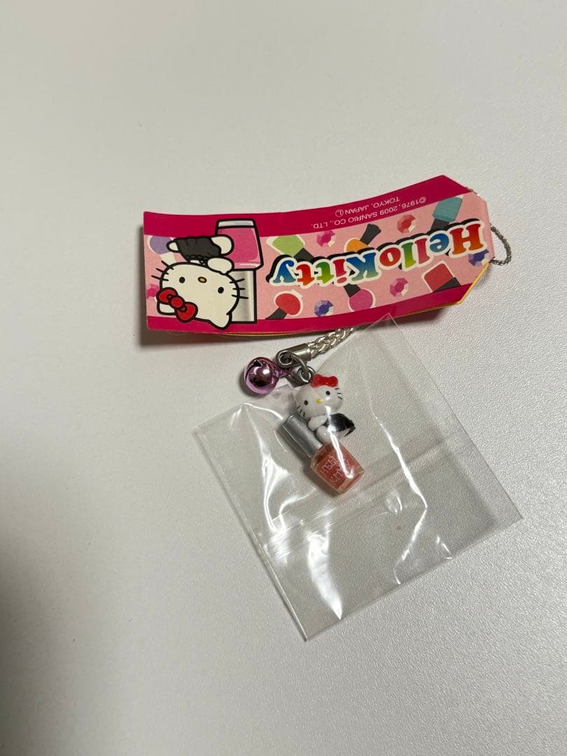 【激レア】ハローキティ　お仕事シリーズ　ネイリスト　ネイル　限定根付け