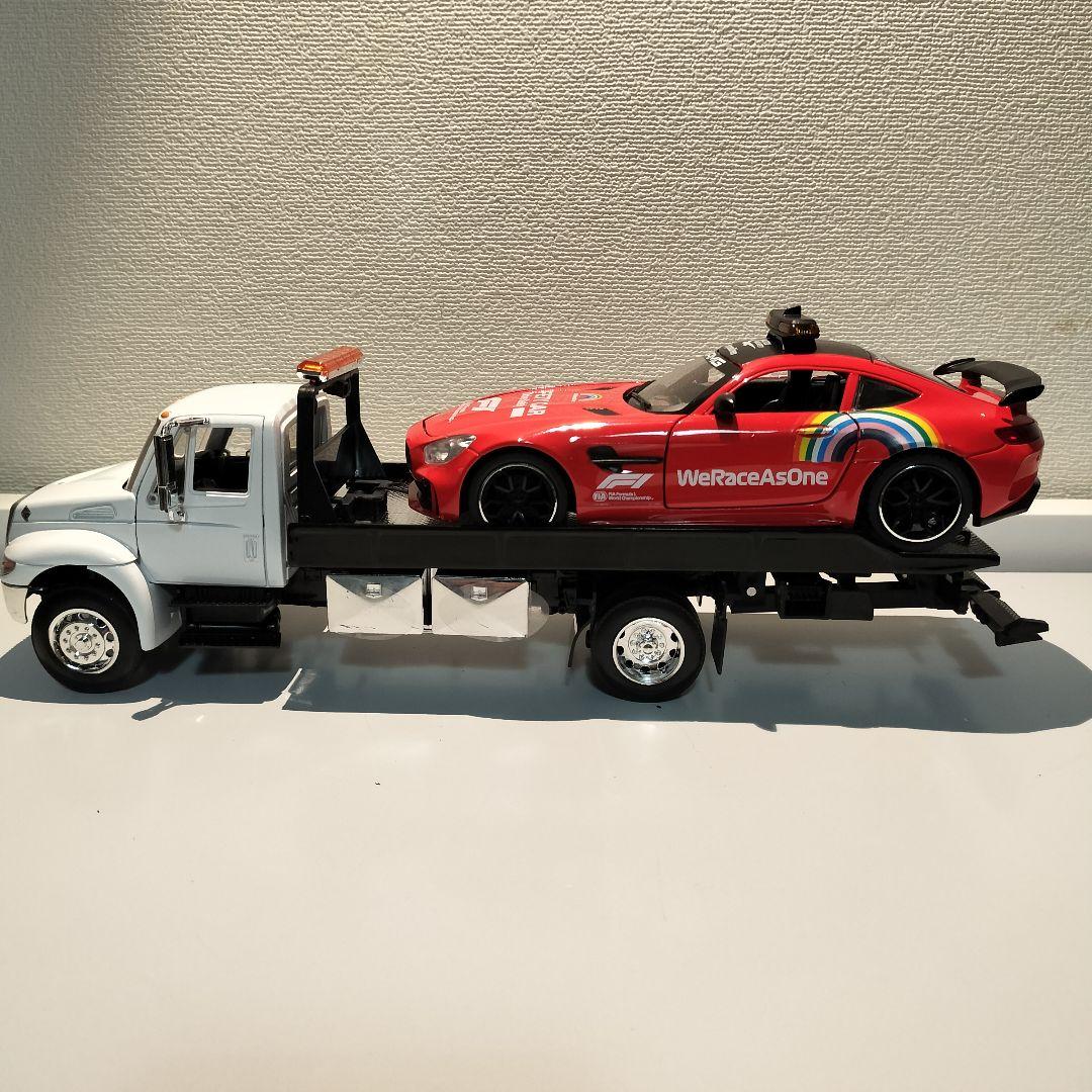 1/24 ミニカー インターナショナル 積載車 レッカー車 ホワイト