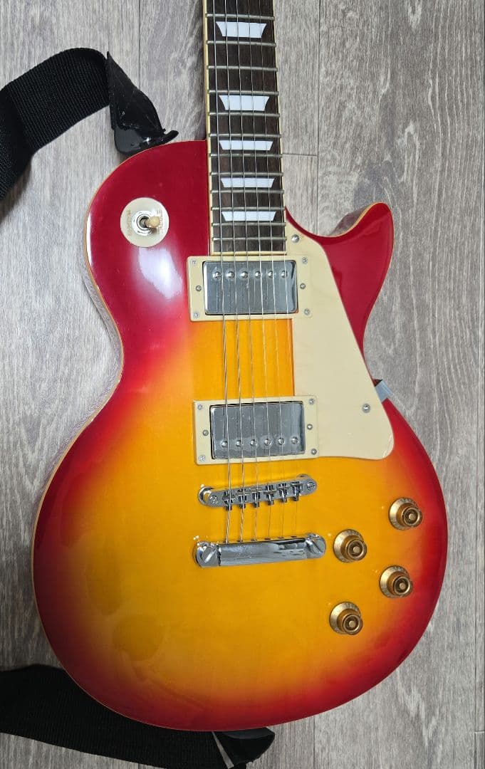 B*u様 Photogenic エレキギター サンバースト