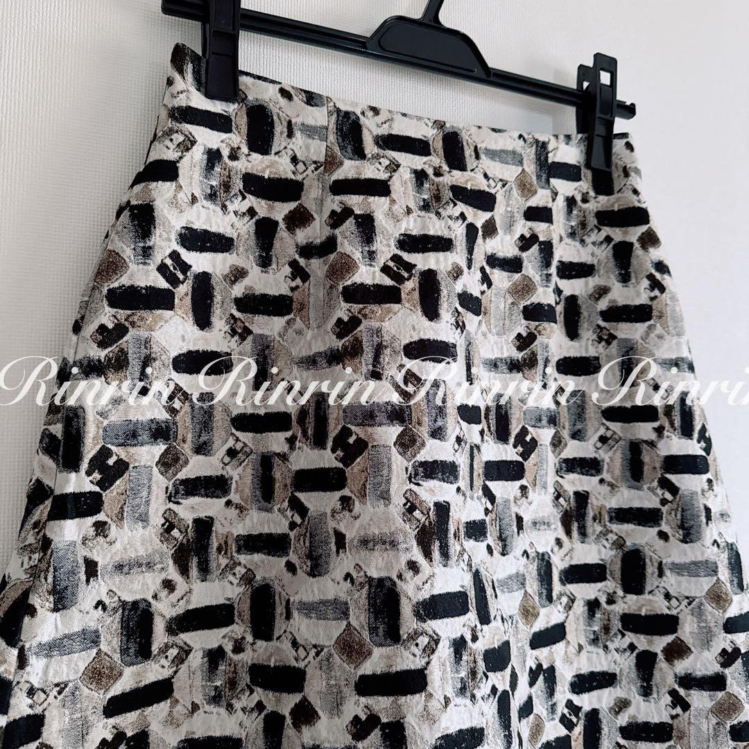 ANAYI オードトワレジャガード後ろ切り替えスカート 36