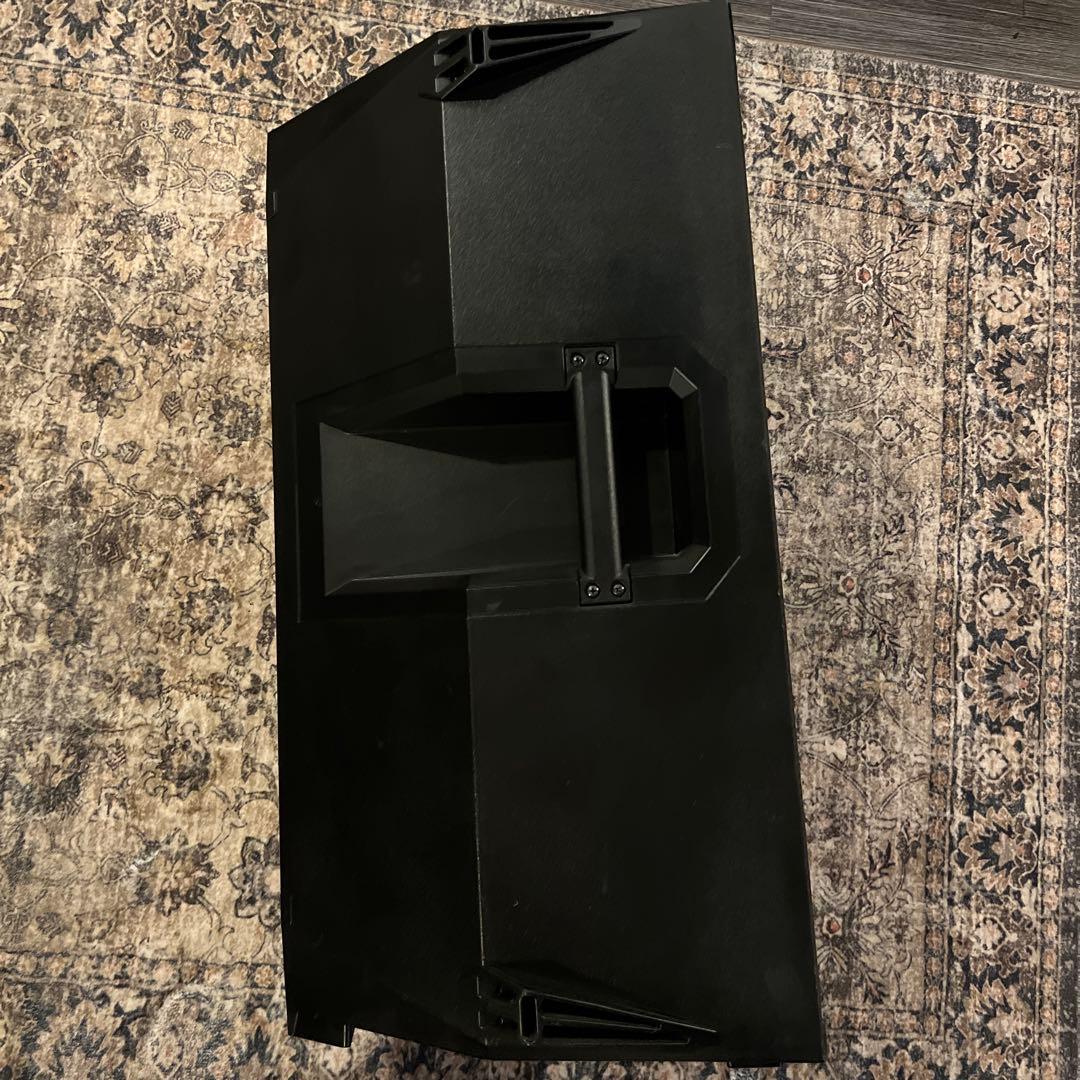 Mackie THUMP15BST パワードスピーカー