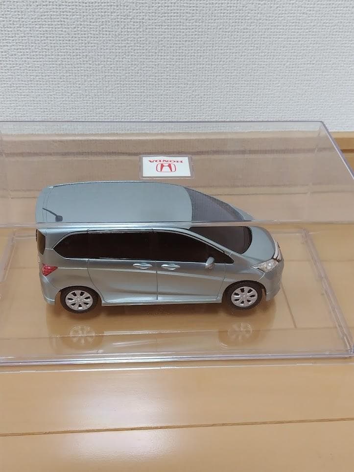 【美品・送料無料】ホンダ フリード ＦＲＥＥＤ　ディスプレー用スケールモデル