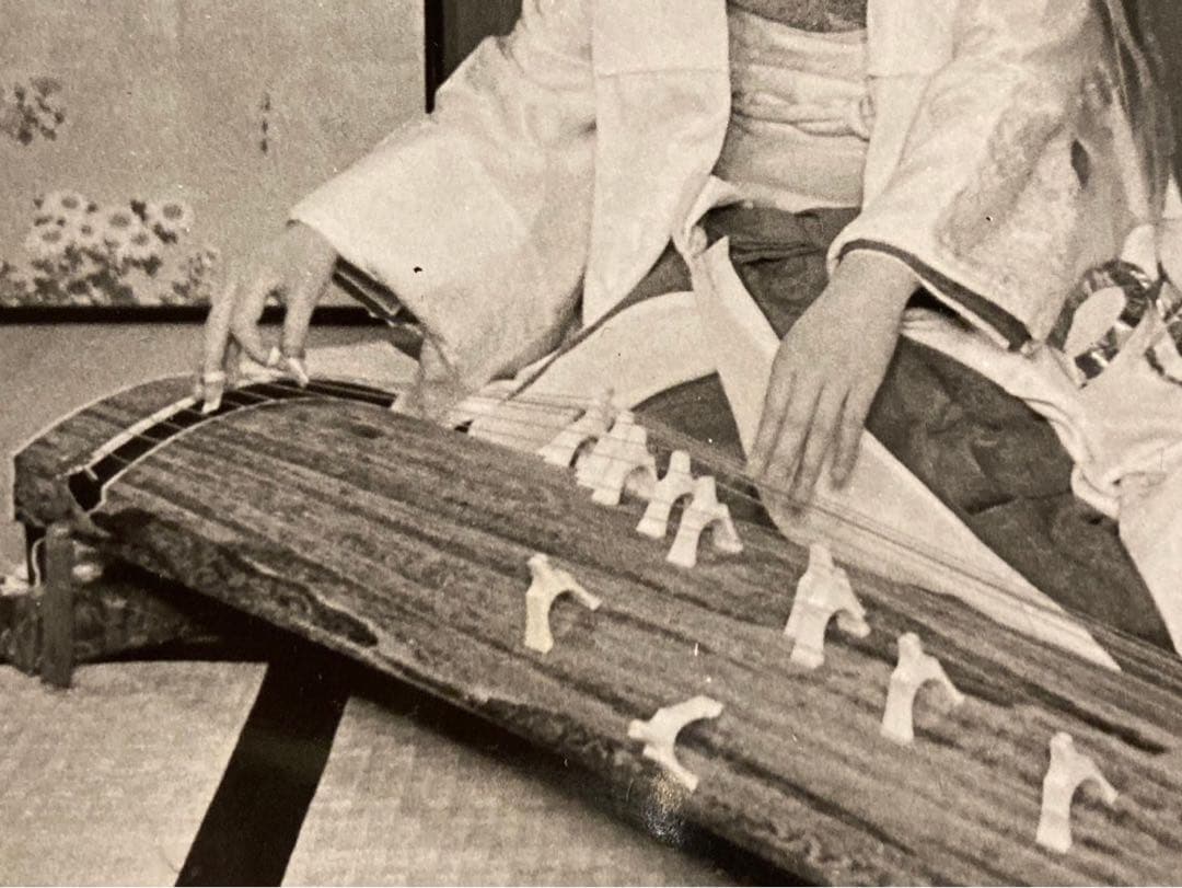 ☆師範愛用品 琴 箏 十三弦 くり甲 169㎝ 和楽器 弦楽器 柱付き - メルカリ