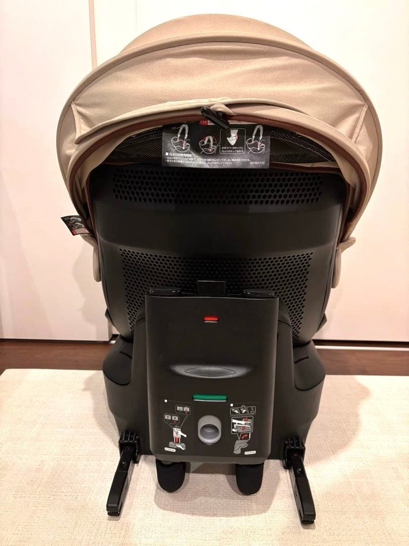 エールべべ クルットR ウィ2 クレアベージュ（アカチャンホンポ限定