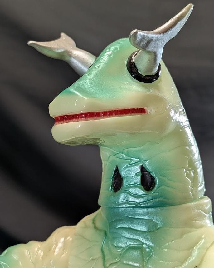 エレキング「ウルトラセブン」登場怪獣（ブルマァク復刻）蓄光版ソフビ