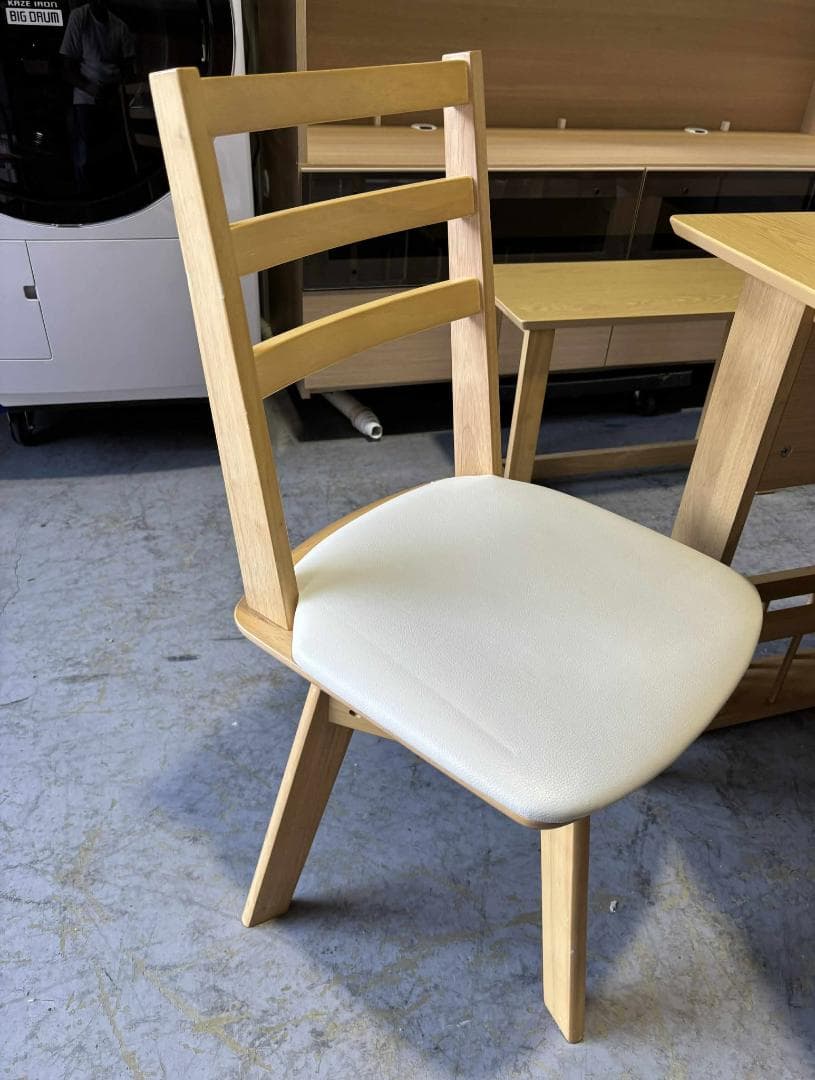 NITORI ニトリ 伸長式ダイニングテーブル3点セット回転式椅子Used/美品