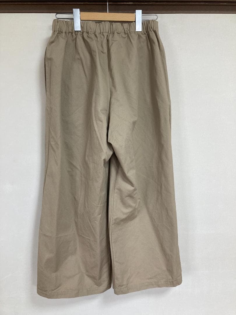 大橋歩さん　a. a　(ダブルエードット）　チノパン