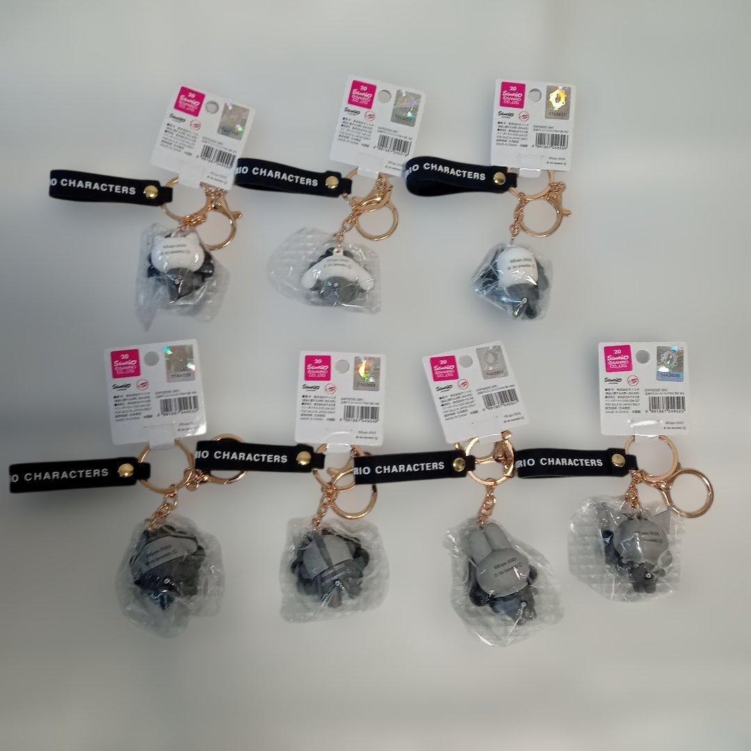 う*ぶ様 新品未使用　サンリオ 黒ミャクミャク なりきり キーホルダー コンプリ