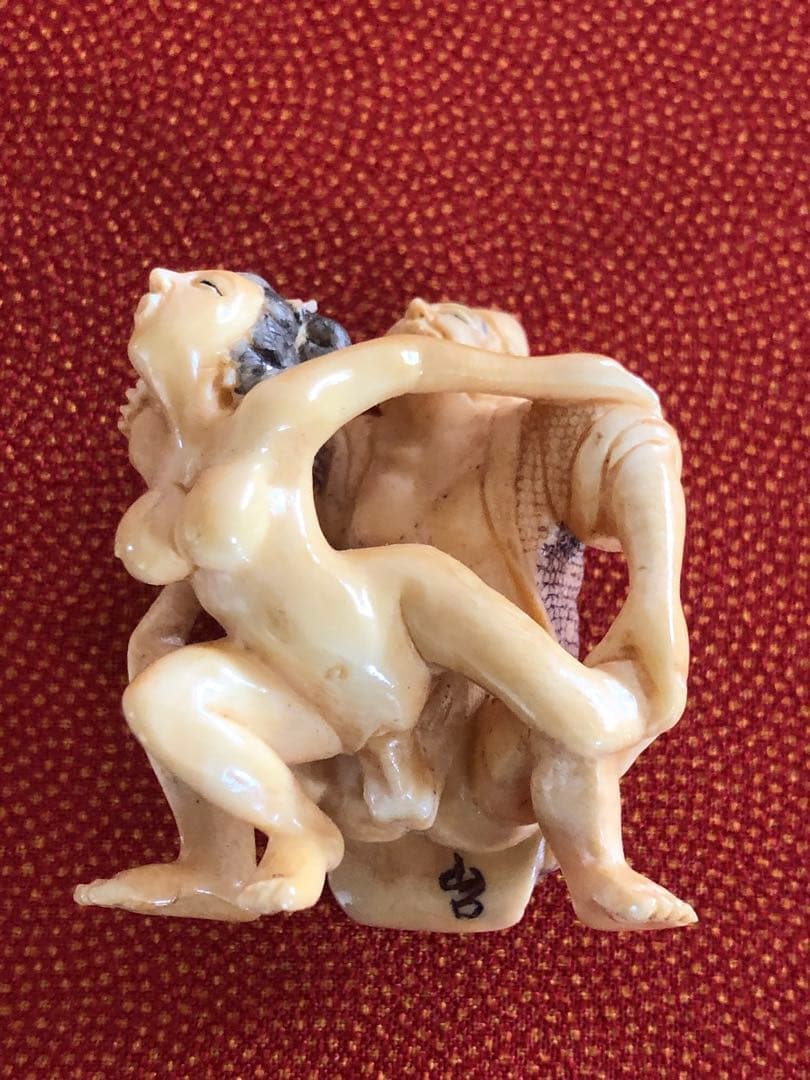 インテリア根付春画裸婦人物透かし彫り現品