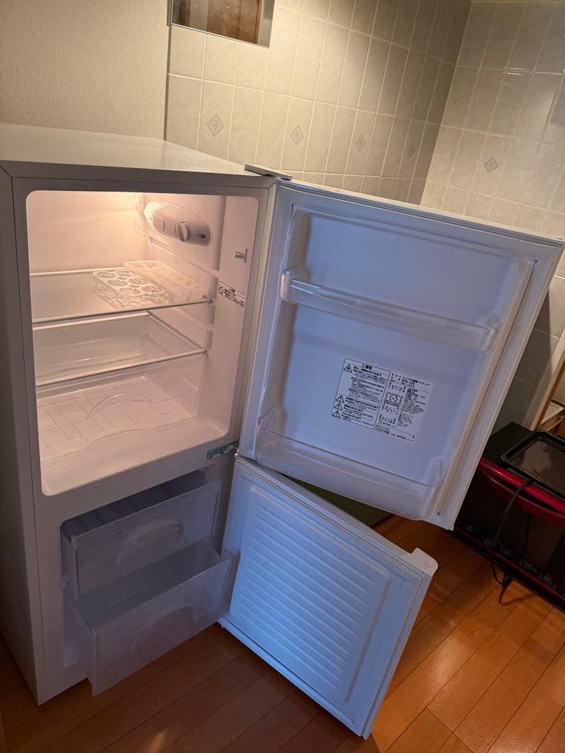 2ドア冷蔵庫 一人暮らし用 106L 右開き 2020年製