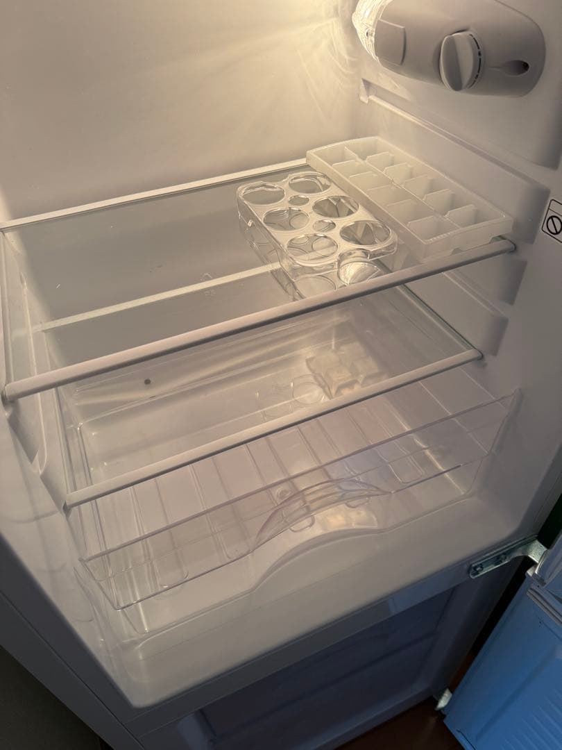 2ドア冷蔵庫 一人暮らし用 106L 右開き 2020年製