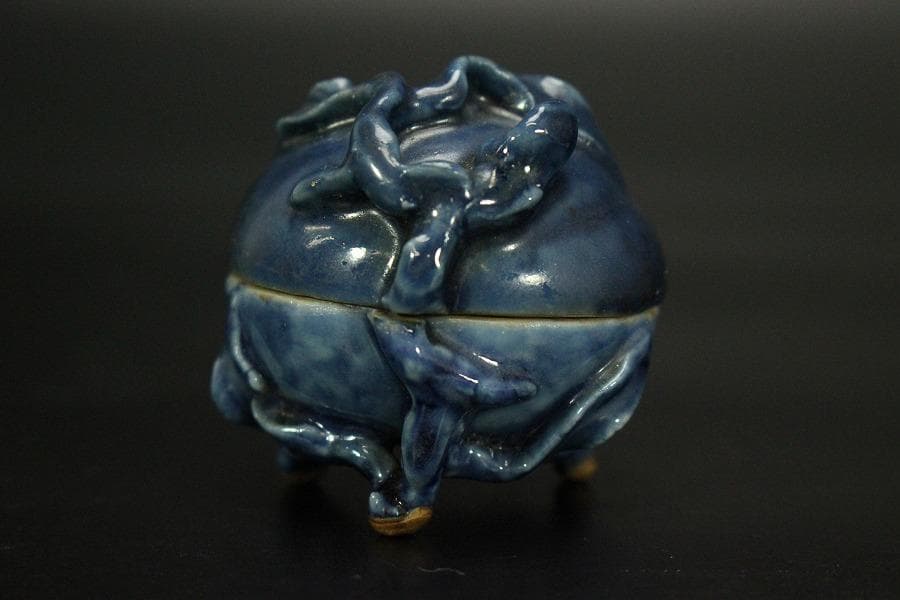龍茶道具 中国美術 青花 果実 香合 古美術(AZ994)