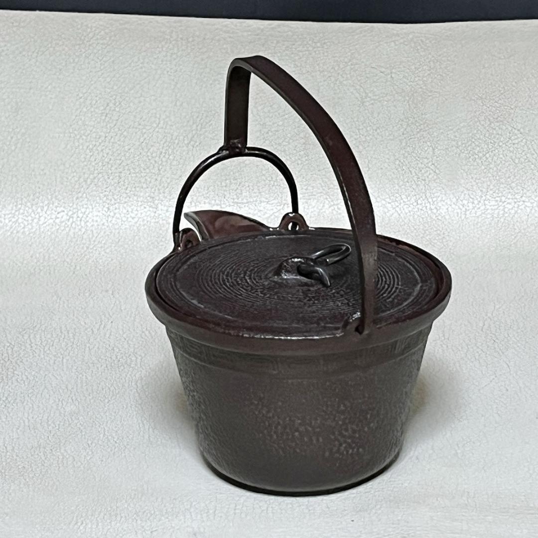 文映 銚子 共箱 瓢蒔絵 替蓋付 鉄製 燗鍋 酒次 酒器 【k3523】