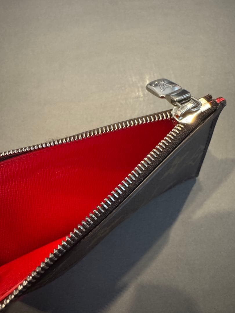 Louis Vuitton ケース ブラウン/レッド