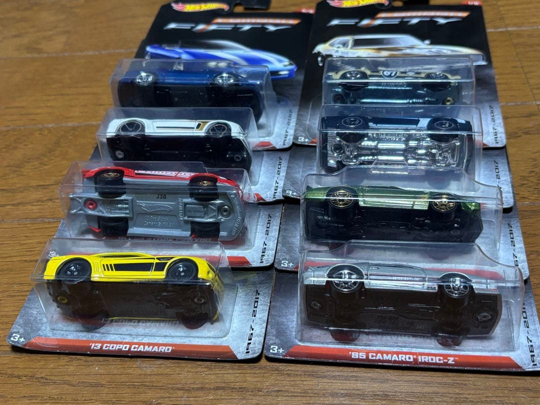 ホットウィール カマロ 50周年記念車8セット　Camaro Fifty コンプ