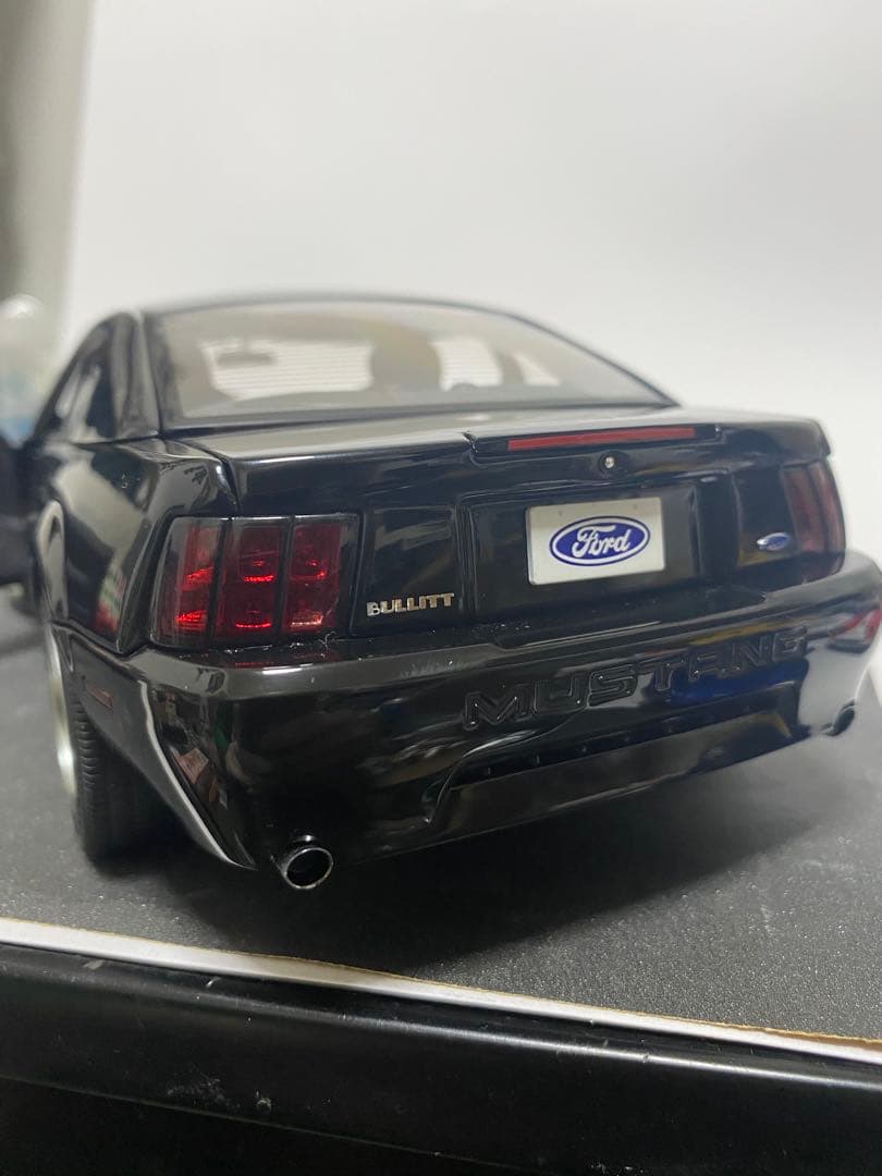 【希少】【BULLITT】オートアート フォード マスタング 1/18 黒