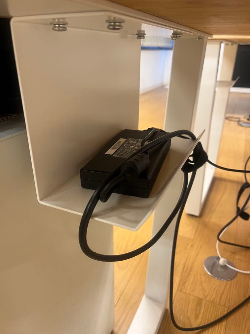 【Thisページ】kanademono オフィスデスク