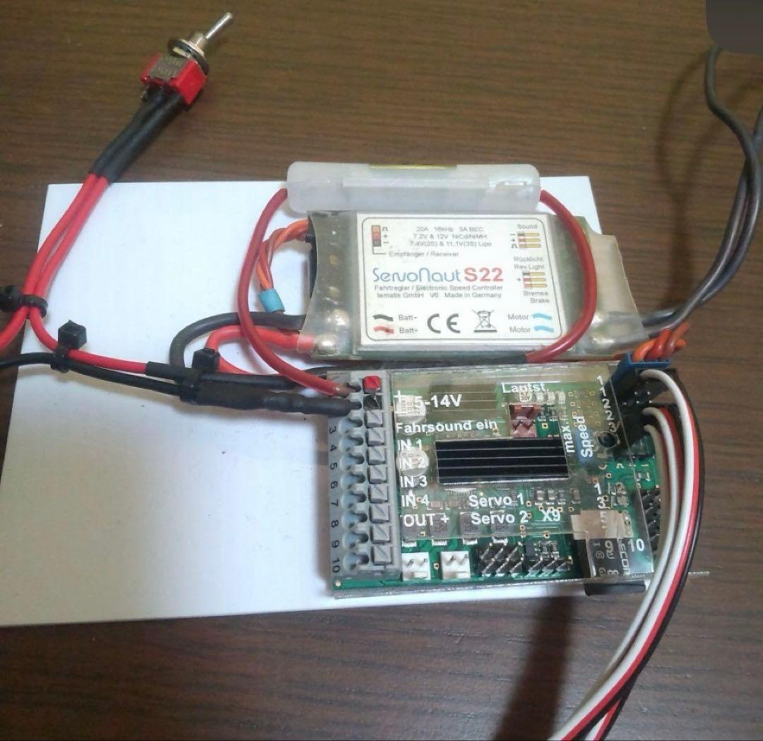 トレーラー タミヤ 1/14 ダブルマフラー USM-RC2＋スピコン タミヤ 1/14RC スカニア 770 S 8×4/4 (ガンメタエディション) 56376