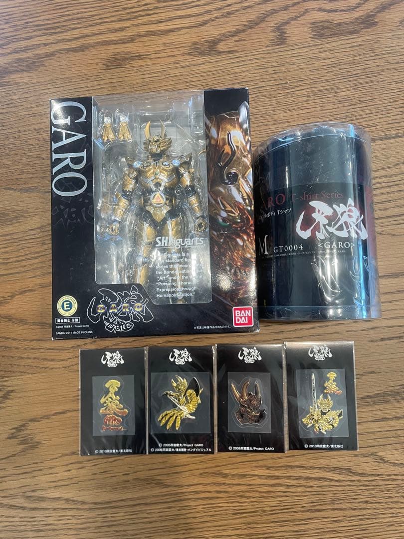 ホロライブ サンリオ さんかく缶バッジ コンプリートBOX 全26種