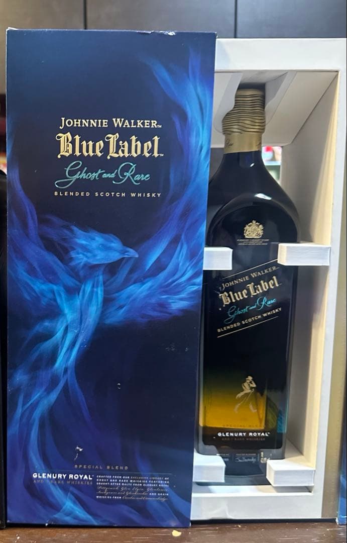 希少JohnnieWalker BlueLabel Ghost and Rare Johnnie Walker Blue Label Ghost & Rare Pittyvaich Blended Scotch