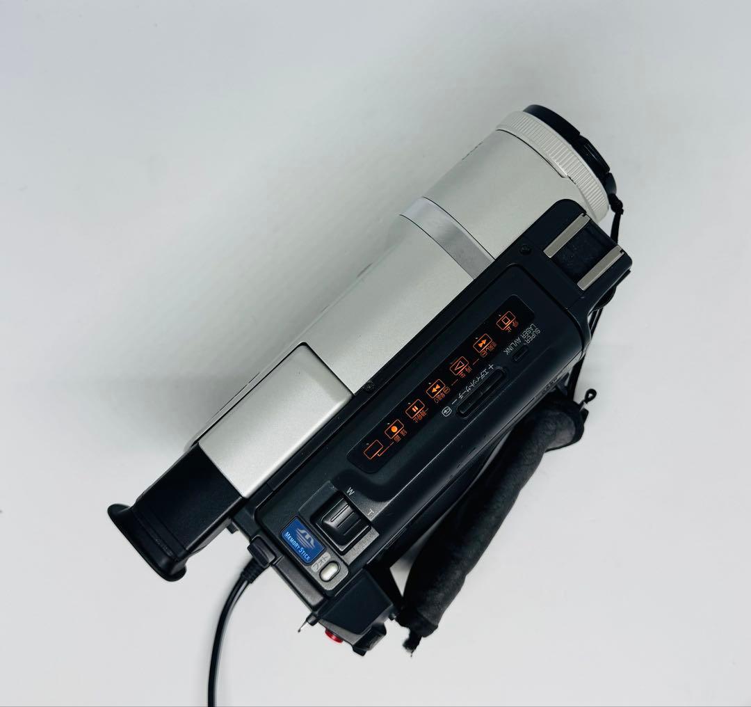 SONY デジタルハンディカム　DCR-TRV225