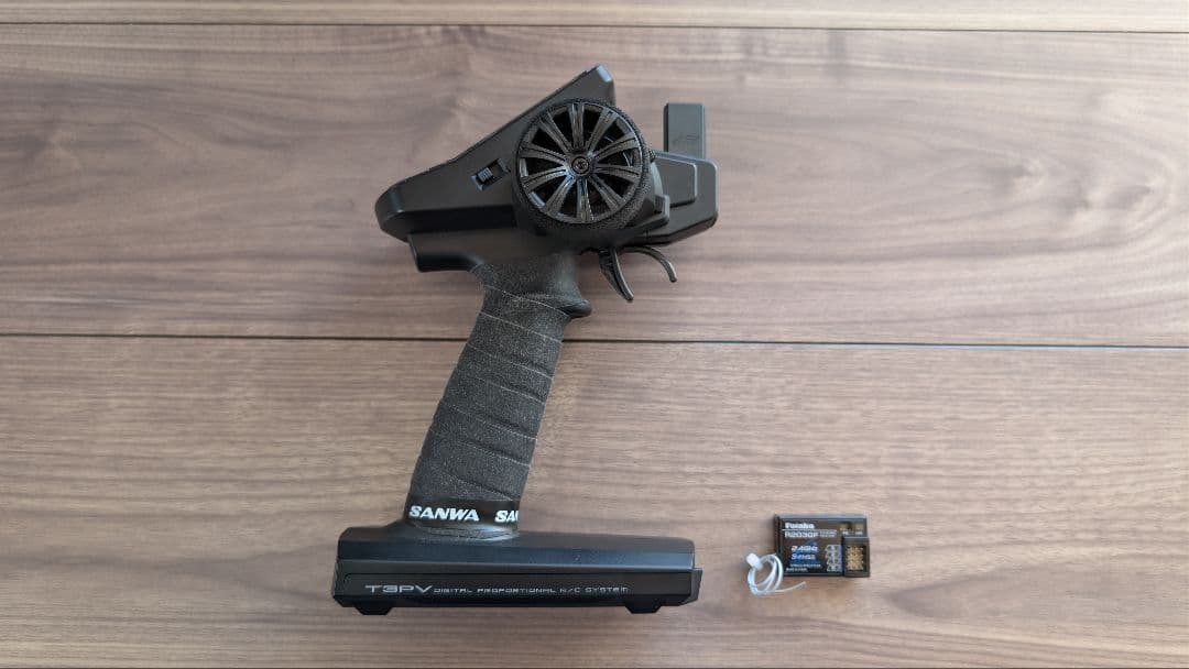 Futaba 3PV ラジコン送信機　プロポ　受信器　セット