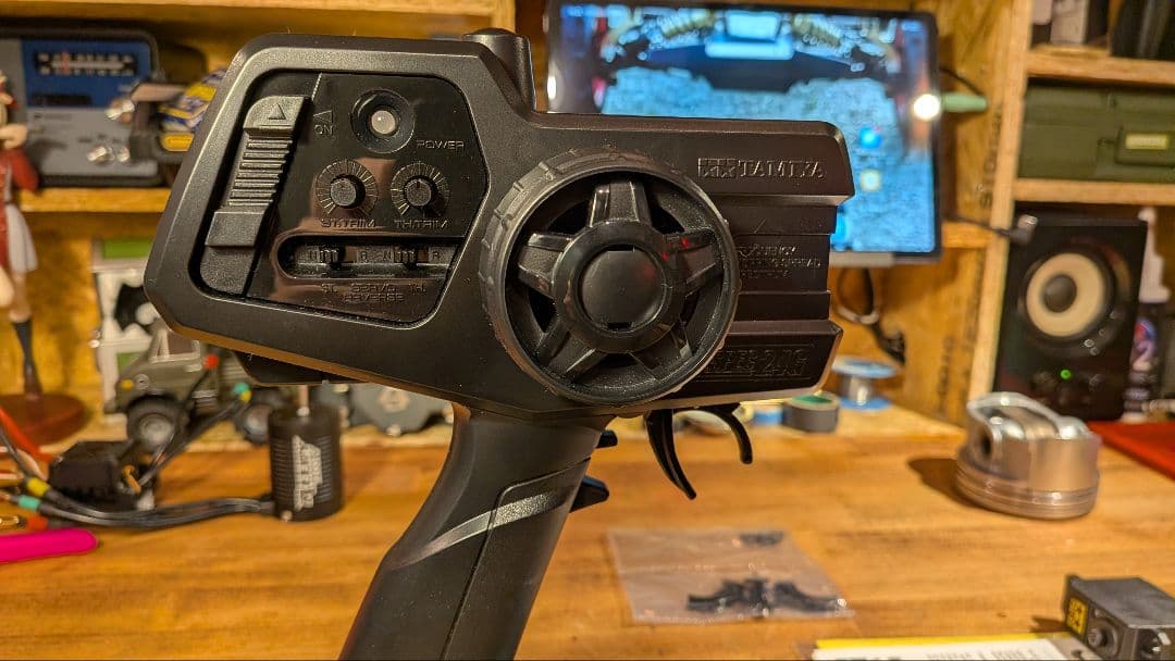 まき様納車待ちウレタン塗装仕上タミヤアバンテ希少廃盤TRE01 ファインスペック