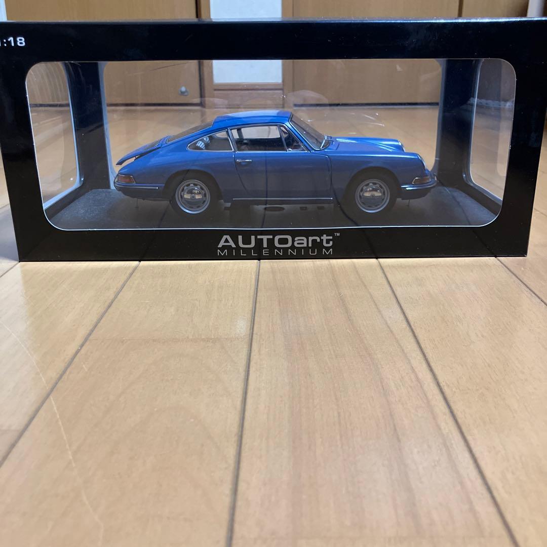 【AUTOart 1/18 ミニカー 青】