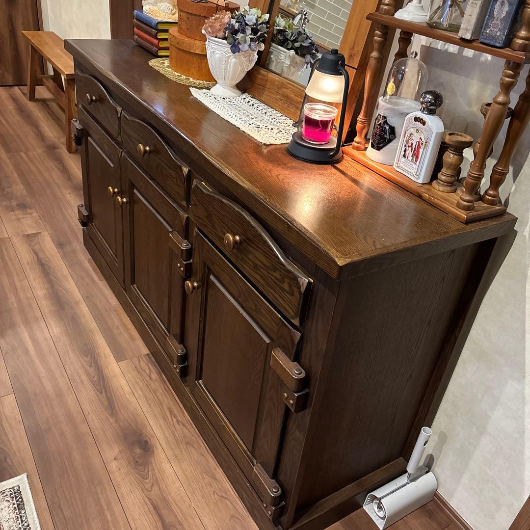 絶対お得！週末価格！ ヴィンテージな木製キャビネット 絶対お得！週末