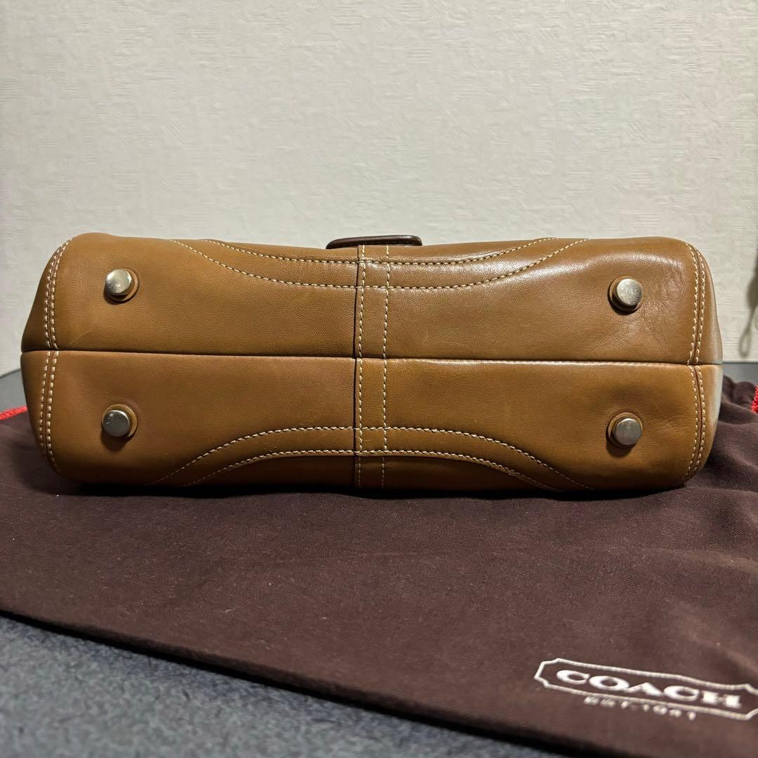 COACH ブラウンレザー ハンドバッグ 付属巾着袋つき