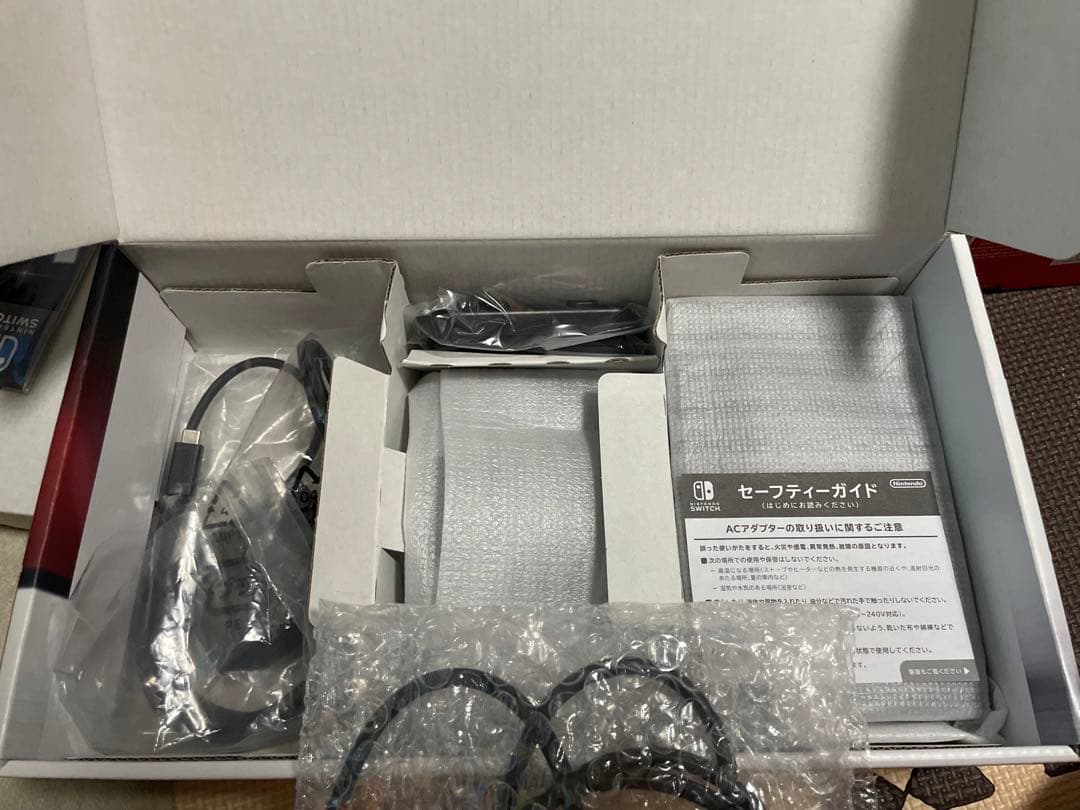 Nintendo Switch グレー　本体　任天堂　ニンテンドー　スイッチ