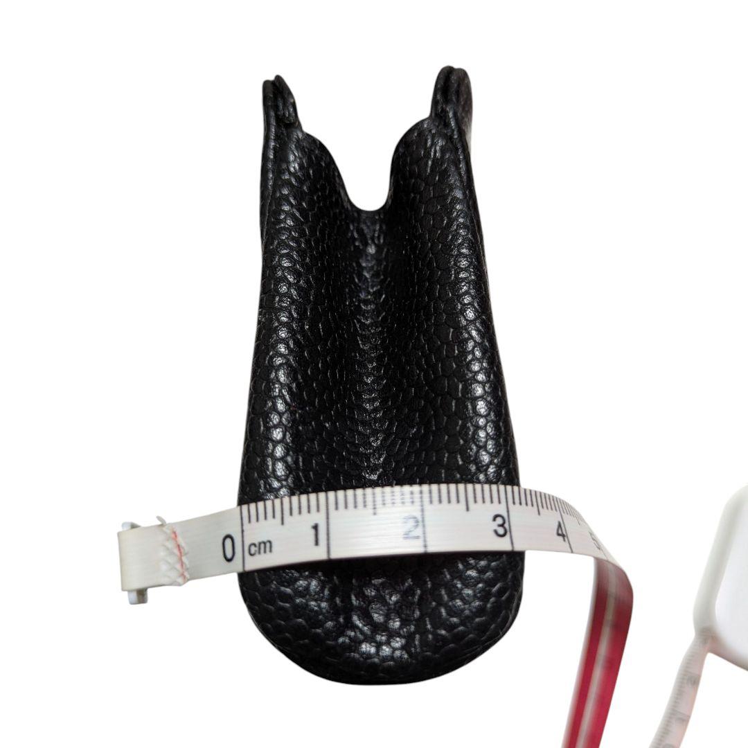 CHANEL　シャネル　ブラックレザー ミニポーチ ケース　コスメポーチ