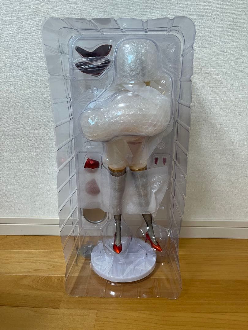 ヴェロニカ・スイートハート バニーver. 1/4スケールフィギュア