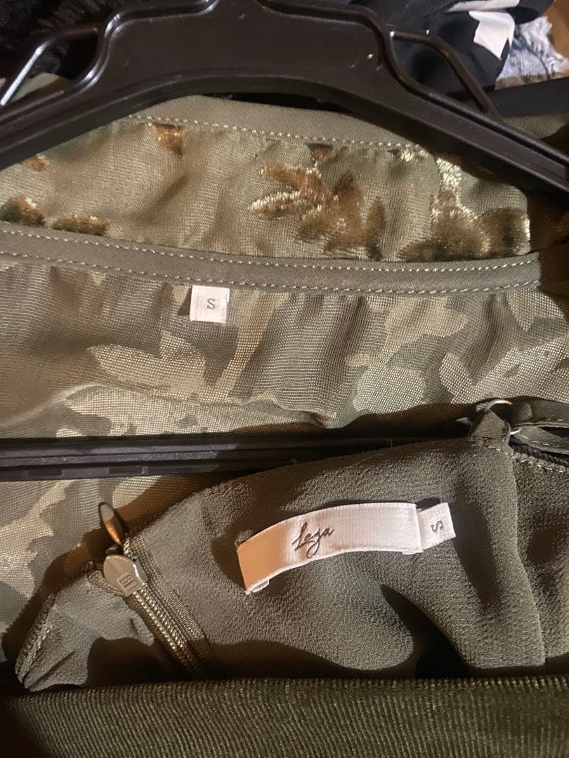 て*ー様 Leja パーティードレス