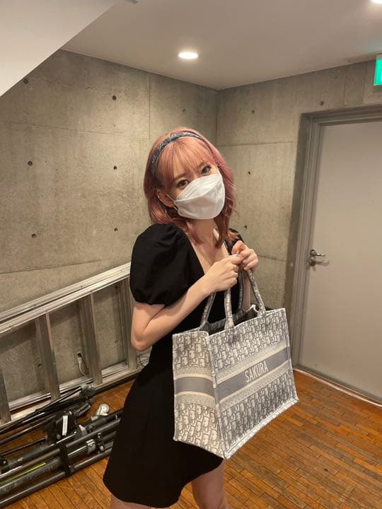 期間限定お値下げ】国内完売商品❗️gucci デニムカチューシャ - メルカリ