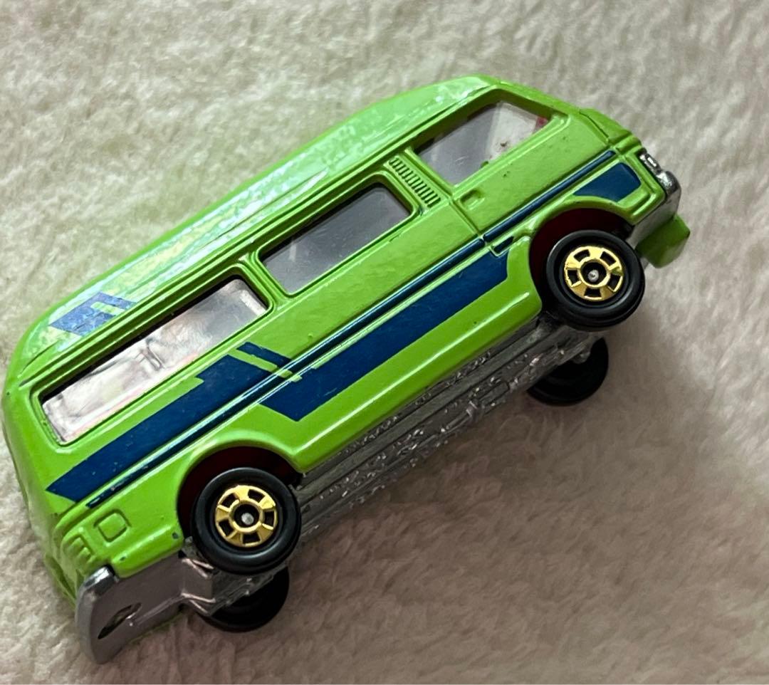 日本製トミカ No.3 ギフト品　ニッサン キャラバン ハイルーフバン