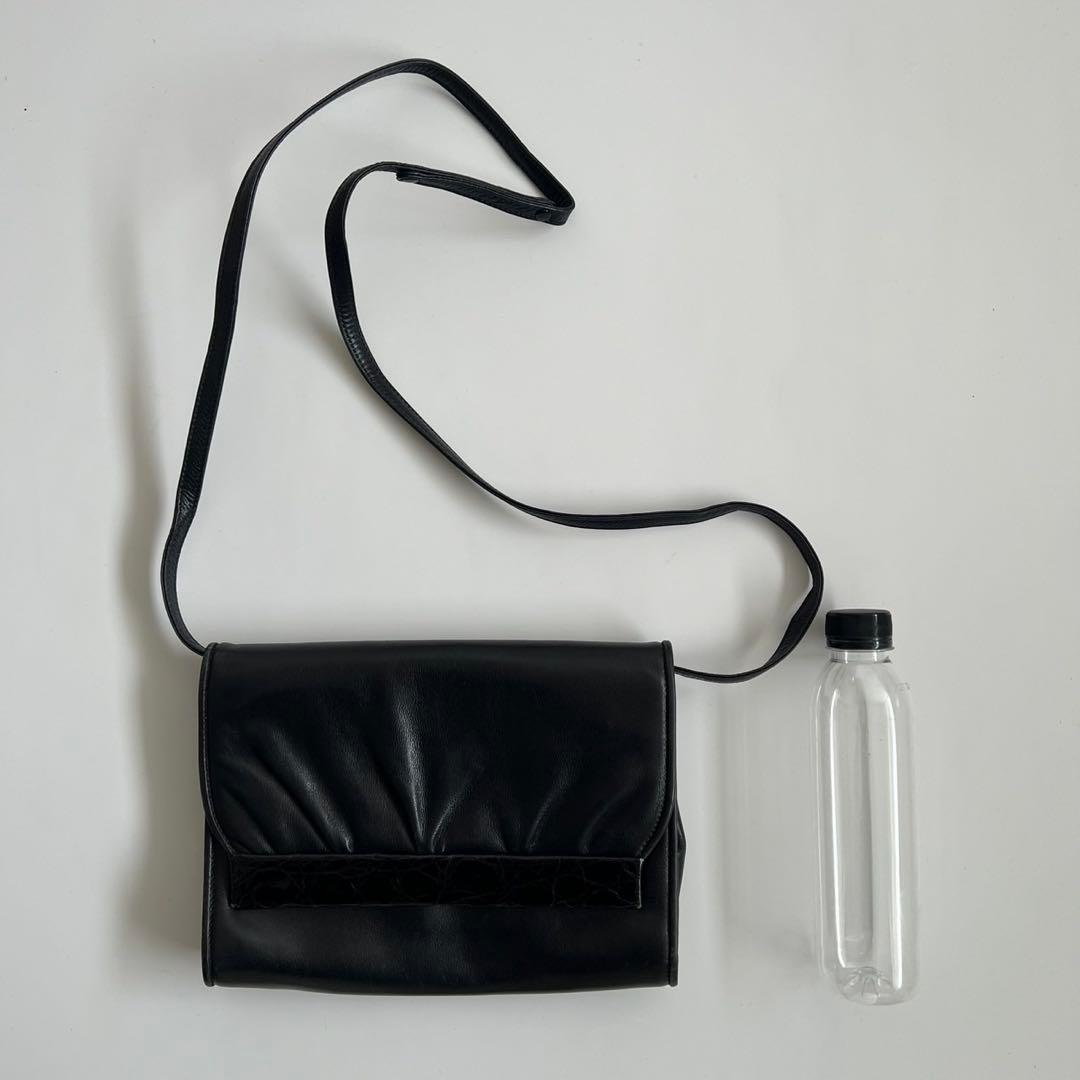 バッグ OLD GUCCI LEATHER ONE SHOULDER BAG