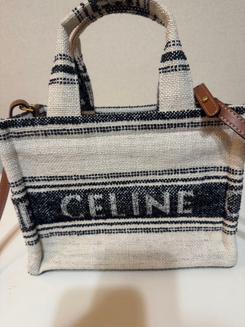 CELINE スモールカバタイス