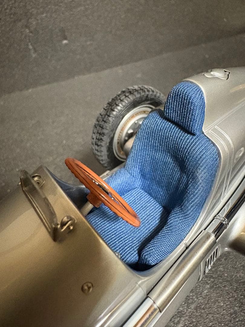 ミニカー CMC Mercedes Benz 1934 w25