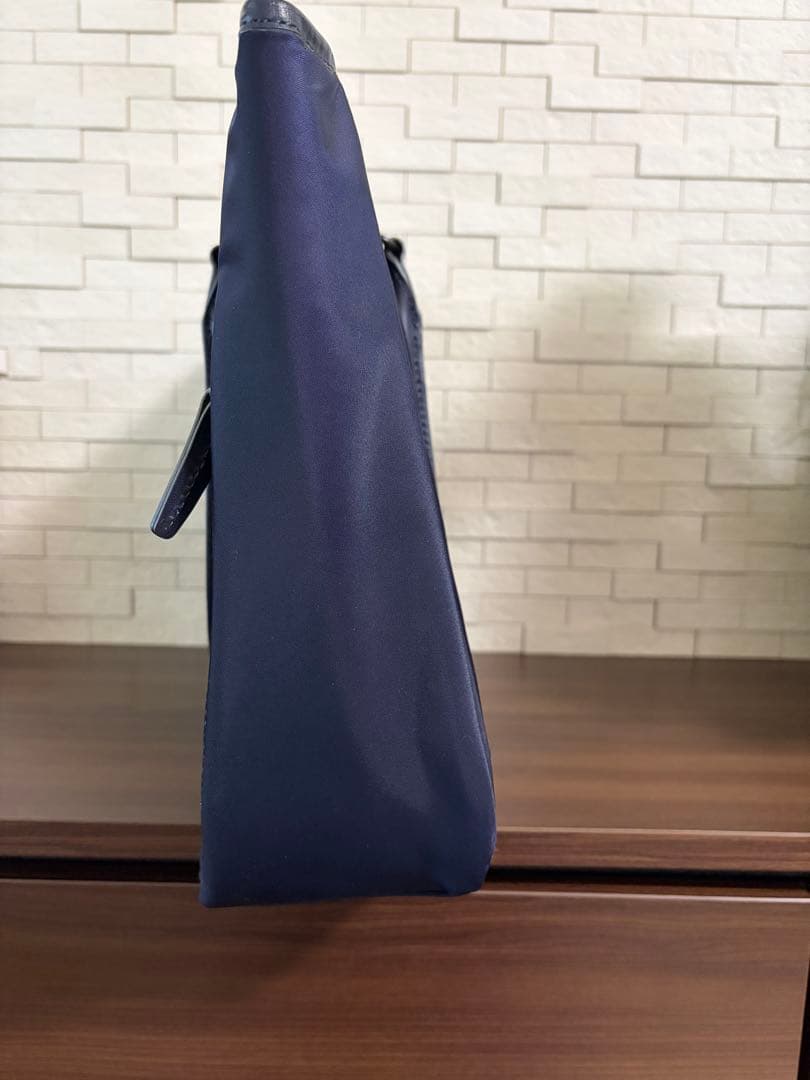 ネイビー ビジネスバッグ トート型