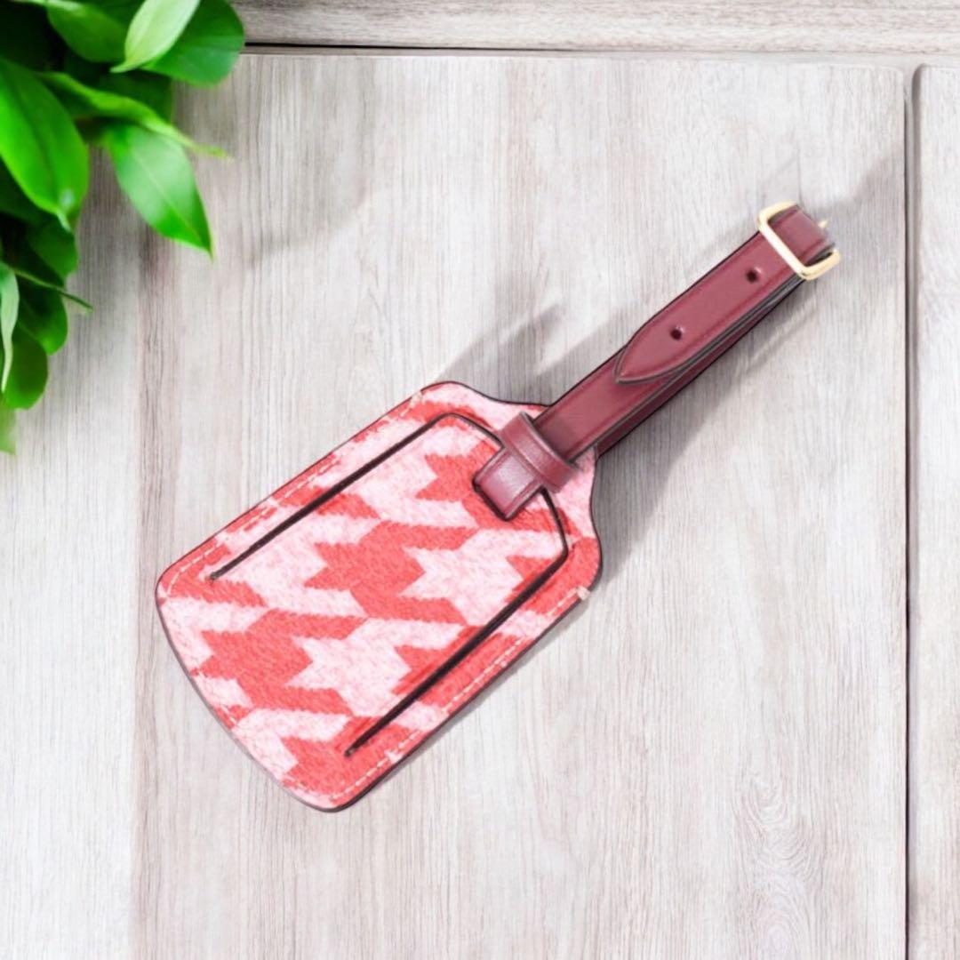 Coach ラゲッジタグ 千鳥格子柄 荷物タグ ピンク レッド コーチ Coach