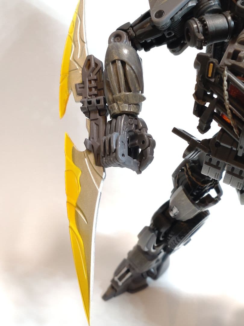 トランスフォーマー　SS-109 スカージ　ビースト覚醒