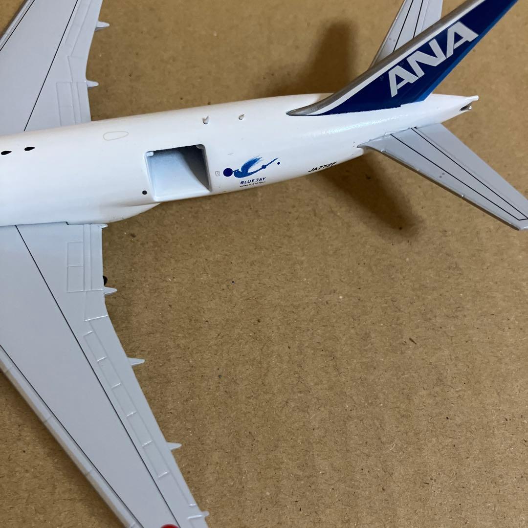 JCwings 1/400 ANA B777-200F JA772F ドア開閉 - メルカリ