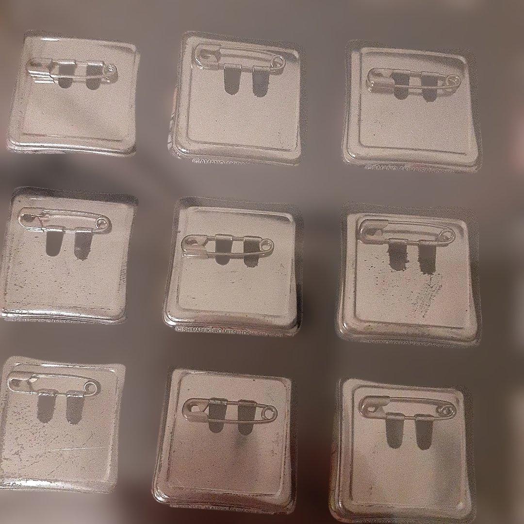 アニメキャラクター ピンバッジセット 36個