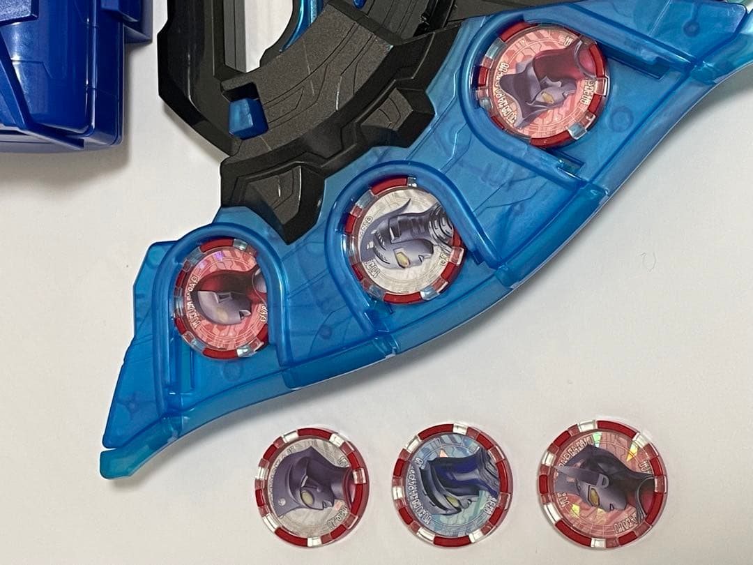 谷プロ】ウルトラマンZ DXウルトラゼットライザー＆メダルホルダーセット