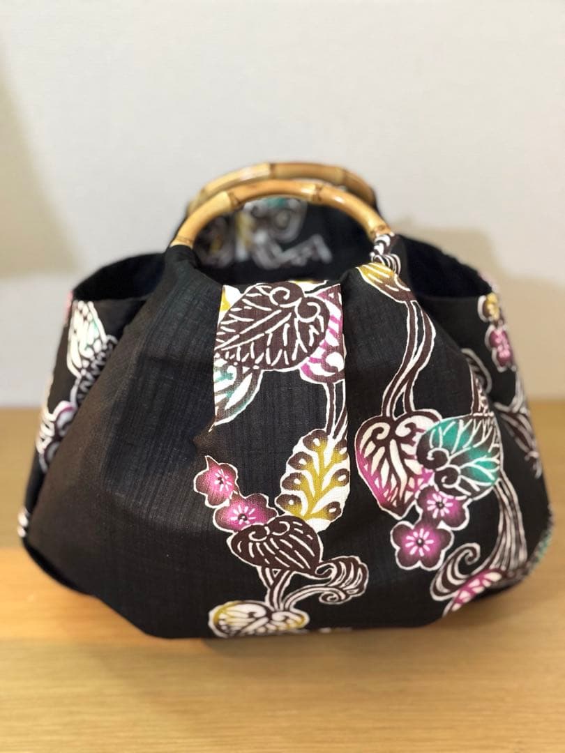 和装バック着物バック琉球紅型・琉球柄・葵の柄（黒）入学卒業結婚七五三振袖お宮参り