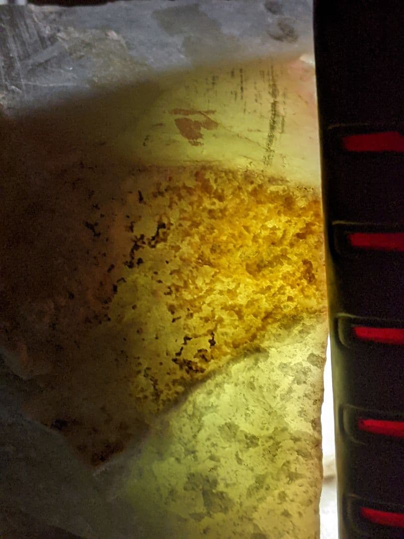 166）ミャンマー産ヒスイ良質加工用