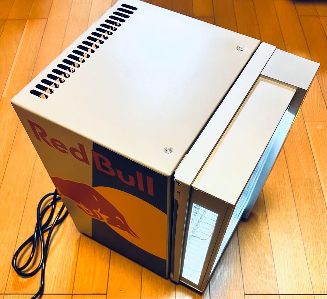 【新品未使用】Red Bull レッドブル 卓上 冷蔵庫 ショーケース 非売品