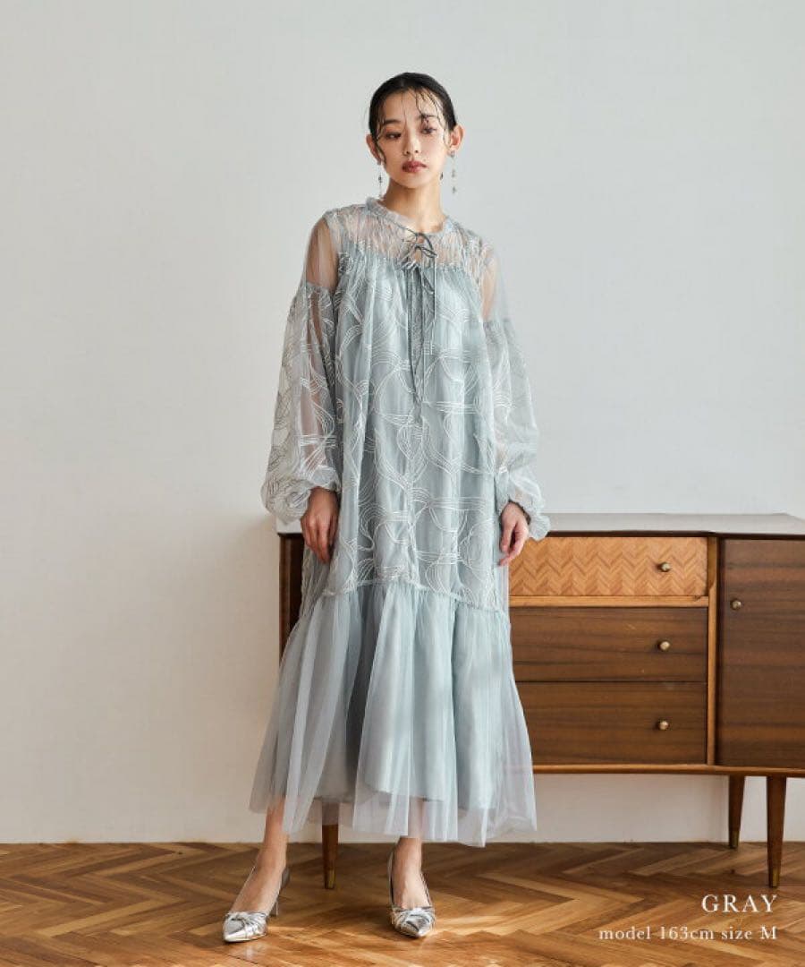 ＊美品＊ niana リボンエンブロイダリーレイヤードドレス