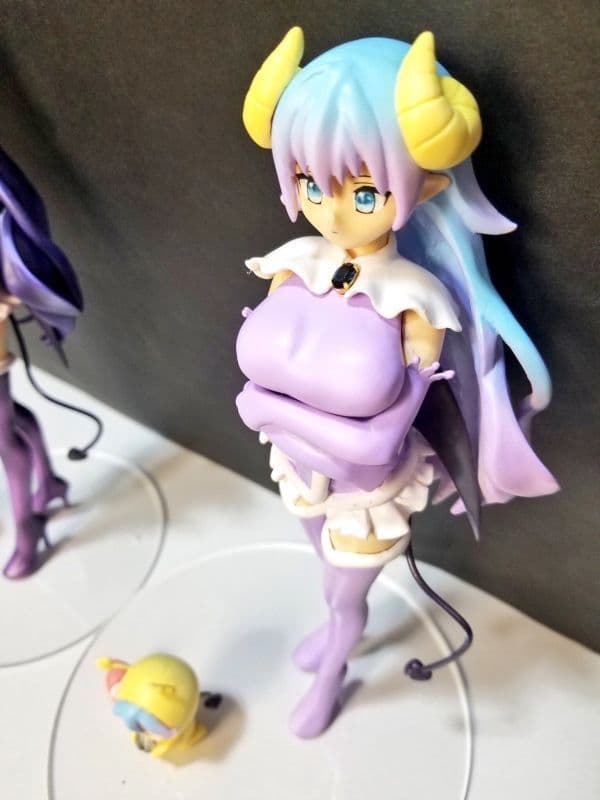 訳あり 女子造形部 悪魔のメムメムちゃん レース先輩とメムメム ガレージキット